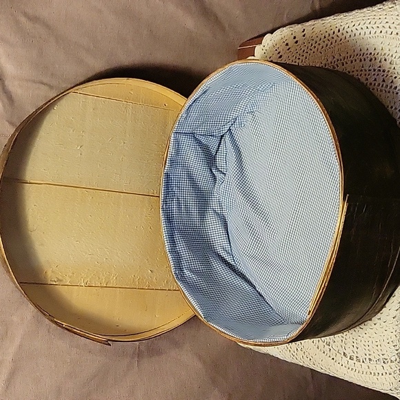 SALE!! Vintage cheese box, hand-painted and signed - Picture 5 of 7